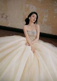 闪闪惹人婚