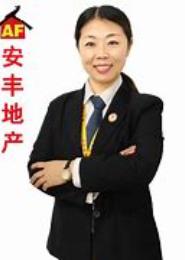 金牌女经纪