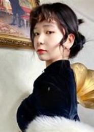 误惹狮王：王后乖乖就范